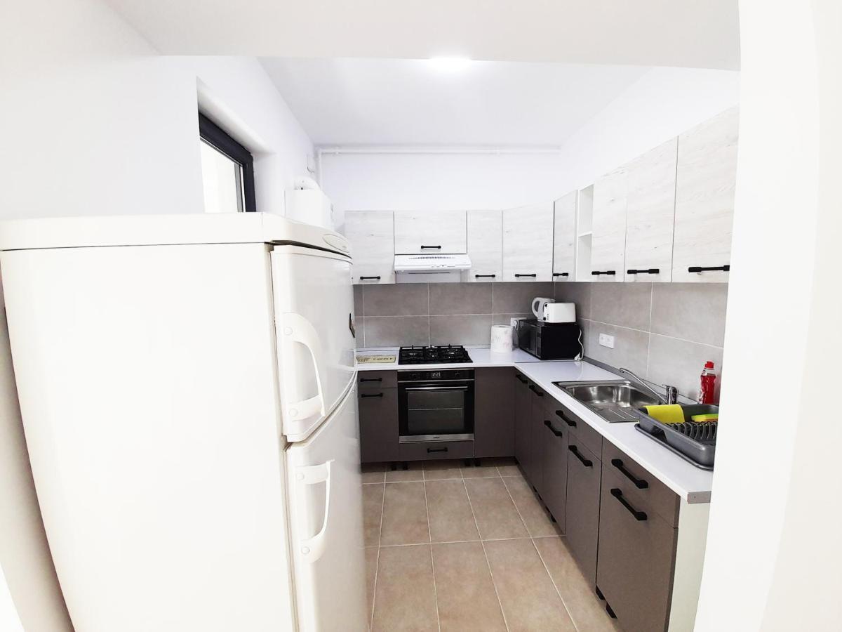 Апартаменты White Flat Бухарест Экстерьер фото